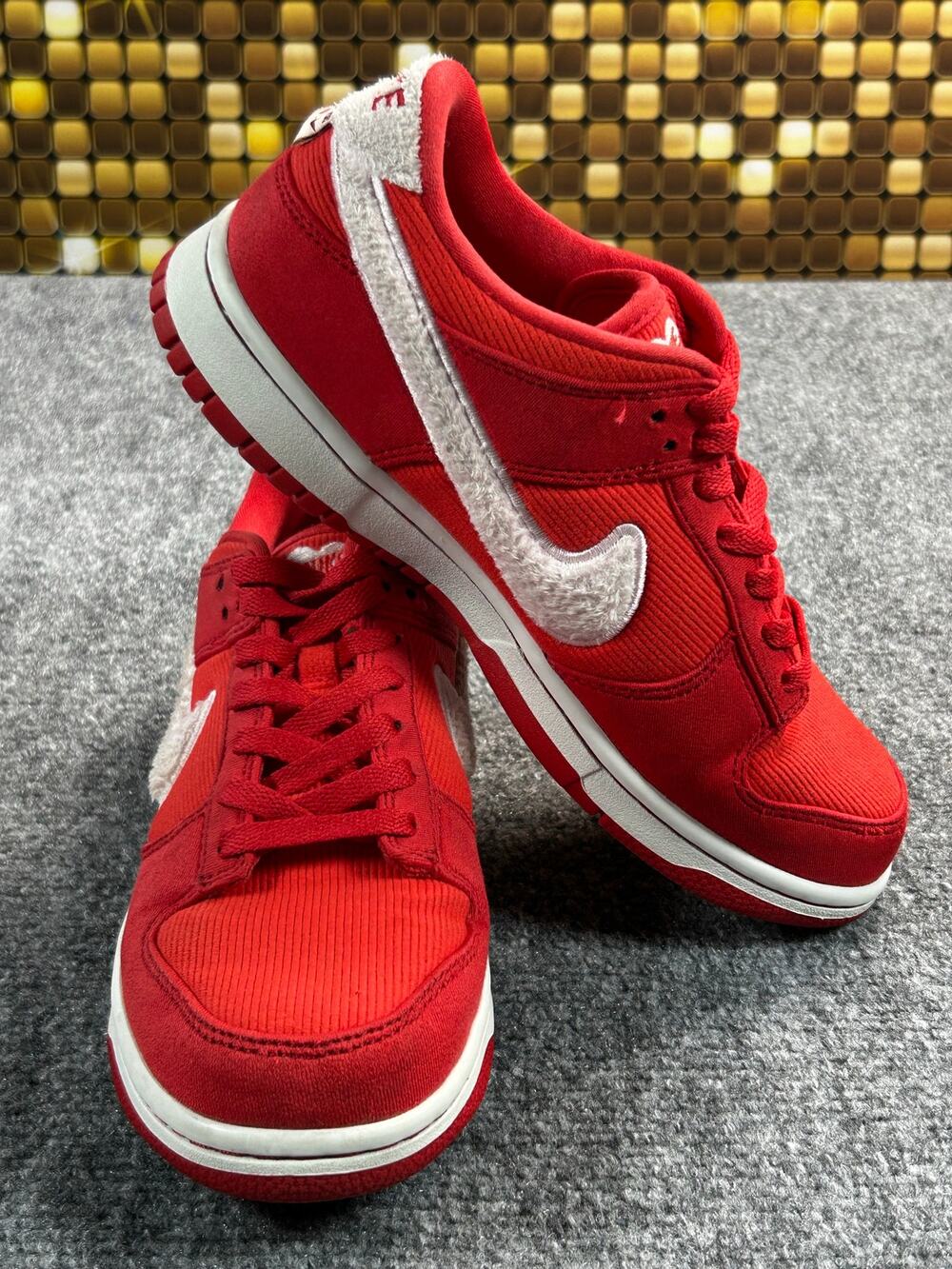 Nike Dunk Low GS Valentine's Day 2024 Fire Red Fuzzy Swoosh Youth 6Y 7W - Picture 1 of 12